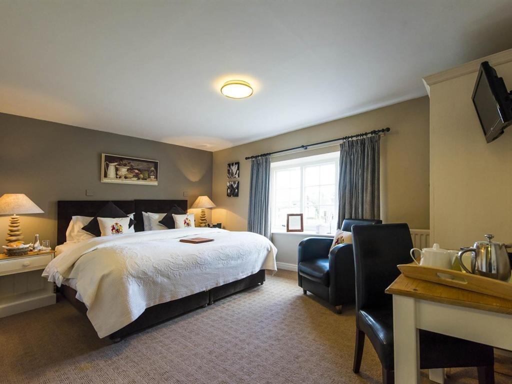 The Fairfax Arms Hotel Gilling East Bagian luar foto