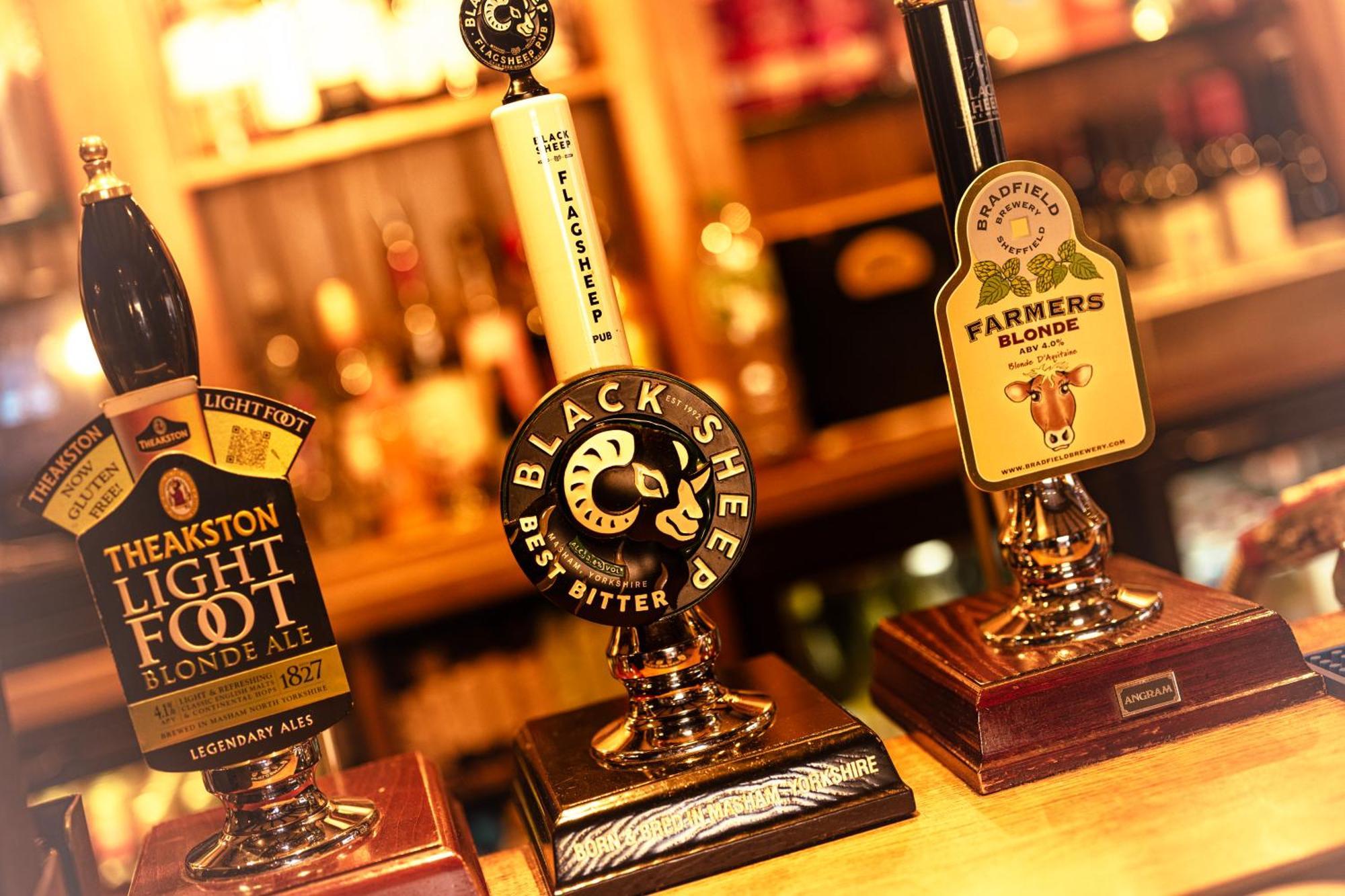 The Fairfax Arms Hotel Gilling East Bagian luar foto