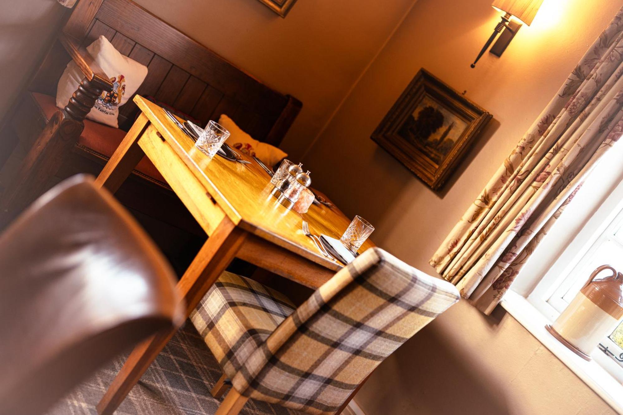 The Fairfax Arms Hotel Gilling East Bagian luar foto